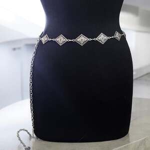 Silver Vintage Geometric Chain Belt